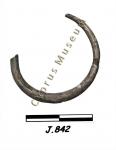 J842